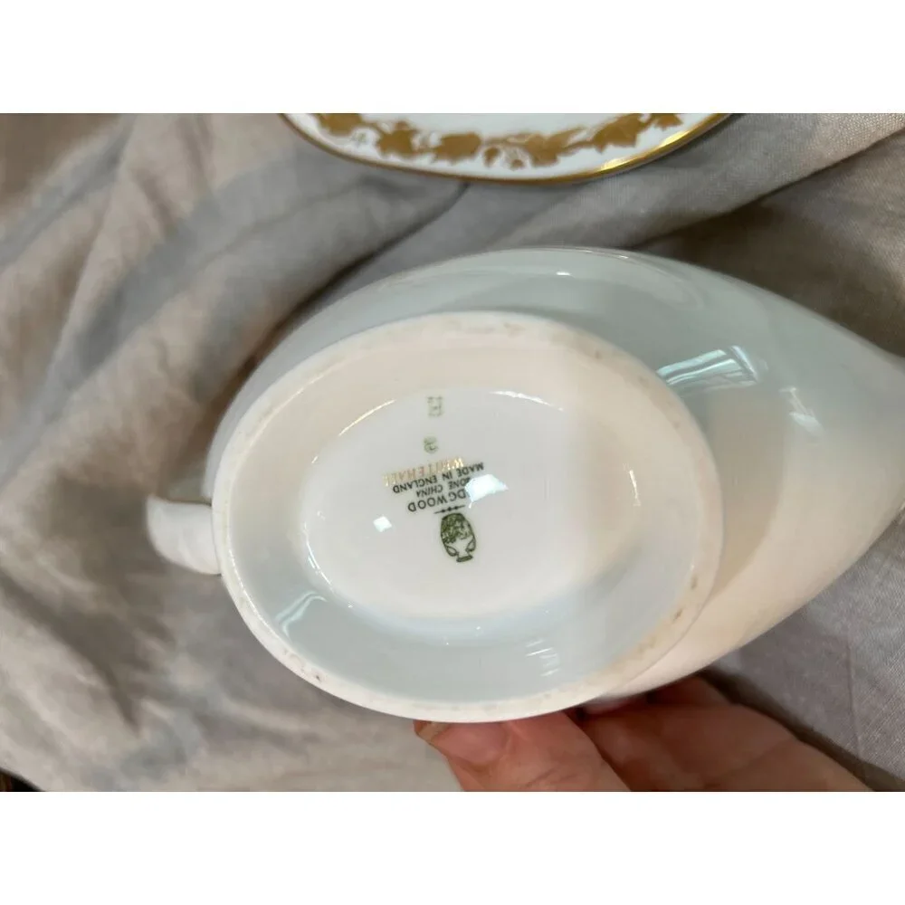 Wedgwood Whitehall Gravy Boat with Attached Underplate